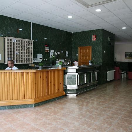 Hostal La Casa De Enfrente Málaga Esterno foto