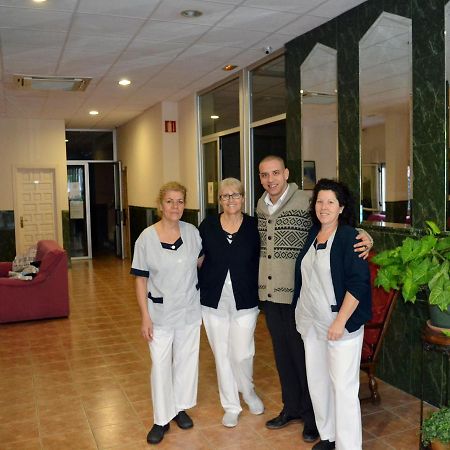 Hostal La Casa De Enfrente Málaga Esterno foto