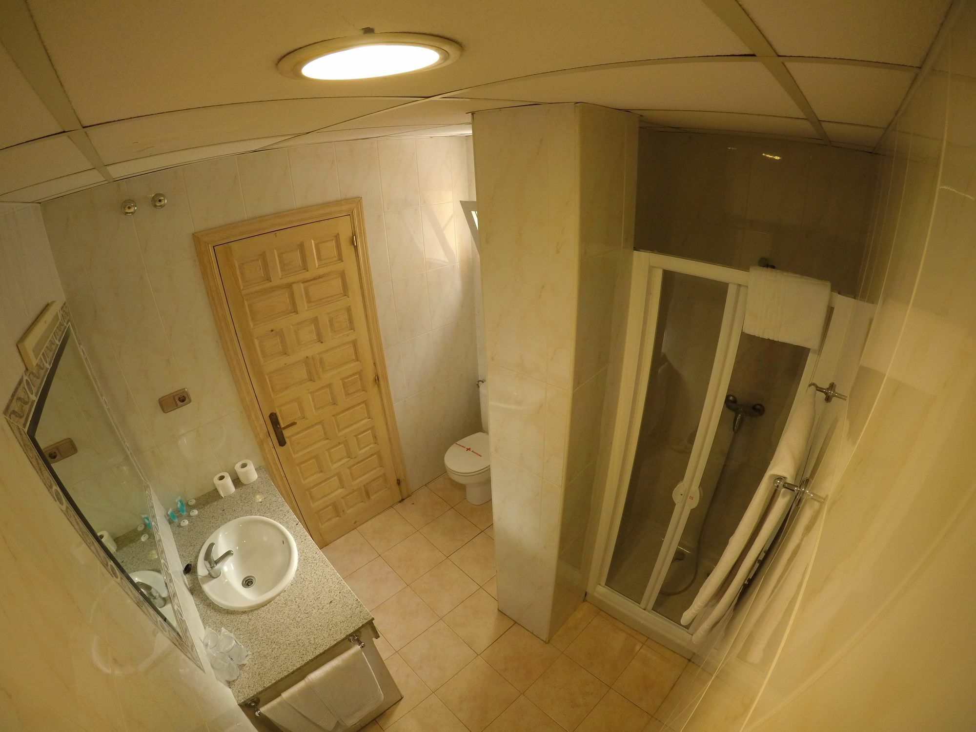 Hostal La Casa De Enfrente Málaga Esterno foto