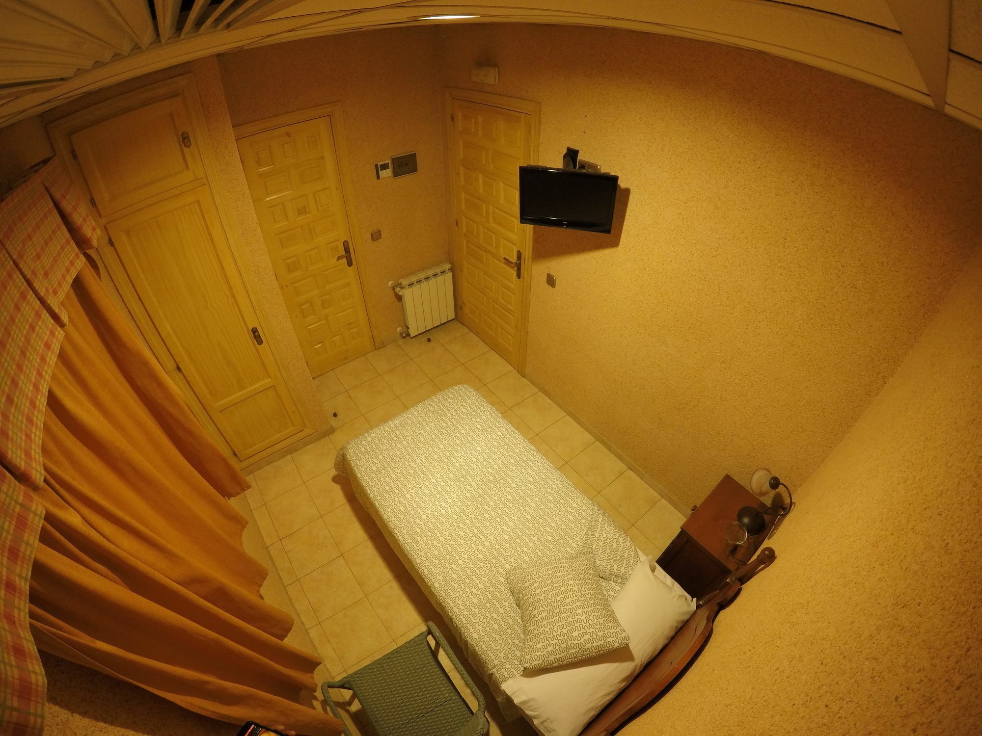 Hostal La Casa De Enfrente Málaga Esterno foto